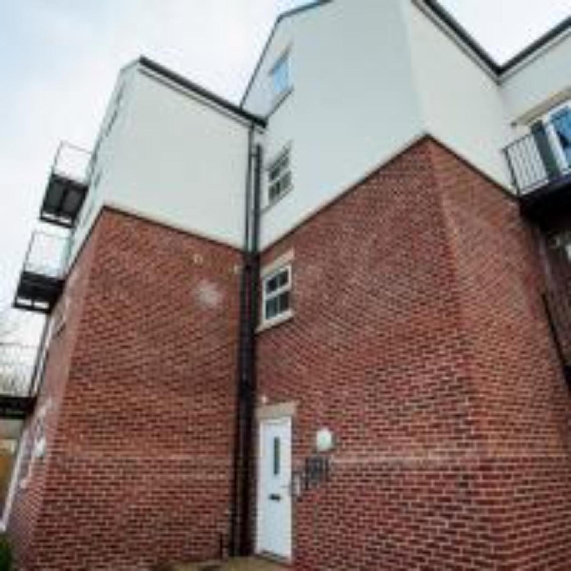 Two Bedroom Flat Millennium Gallery In Langset Road Sheffield Exterior foto